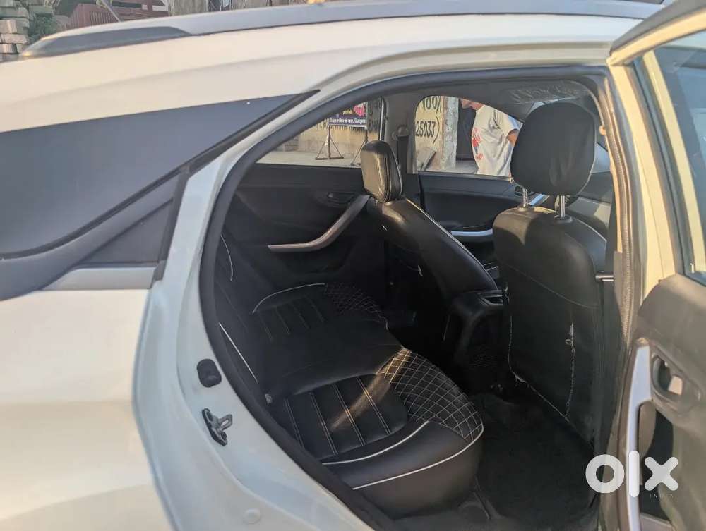 Urgent Sell: Tata Nexon 2020 Petrol 85000 Km Driven