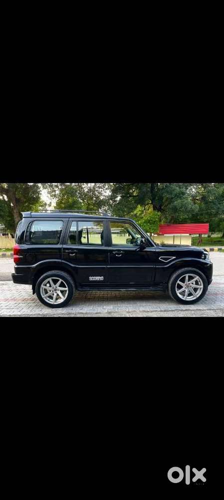 Mahindra Scorpio Classic 2.2 S 11 Mt 7 Str, 2020, Diesel