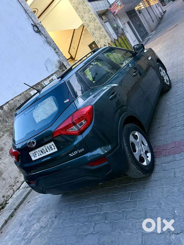 Mahindra Xuv300 W6 Diesel, 2022, Diesel