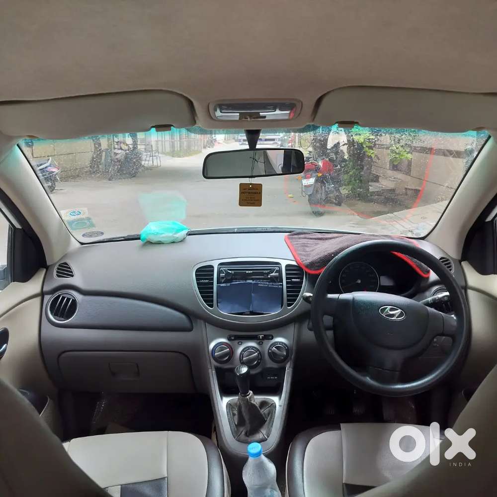 Hyundai I10 Sportz Petrol 2011