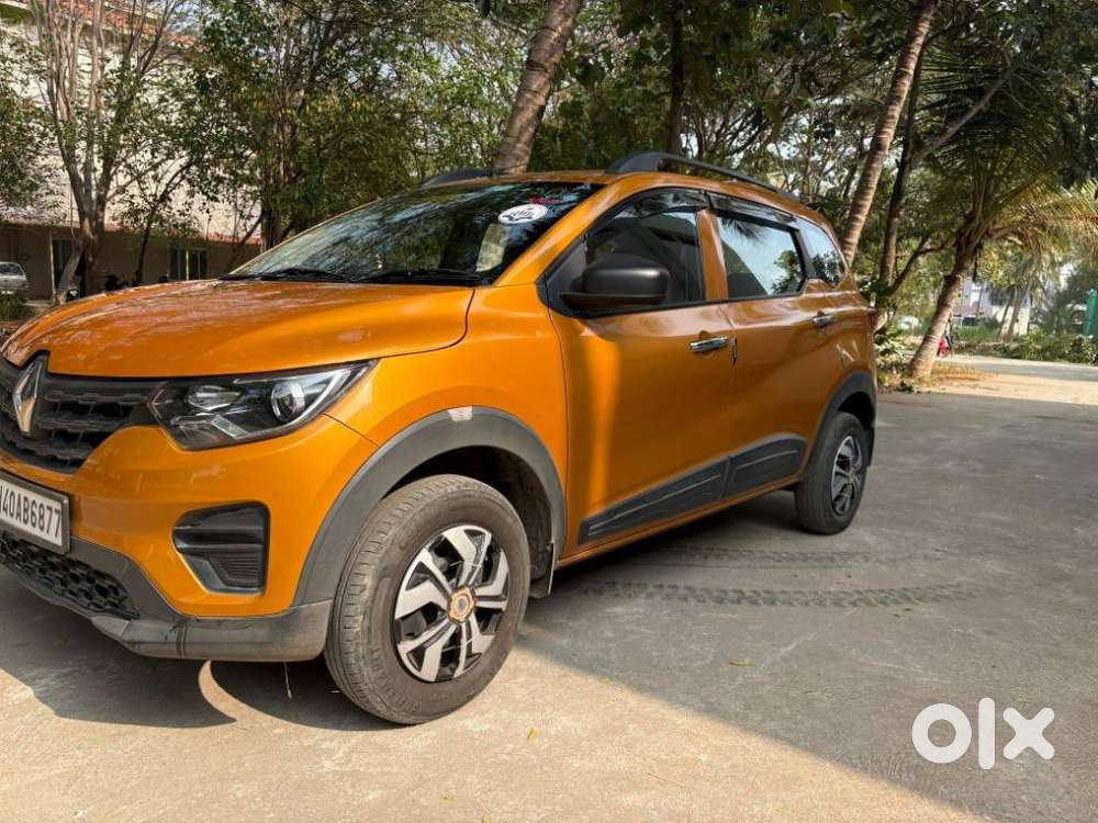 Renault Triber Rxl, 2023, Petrol