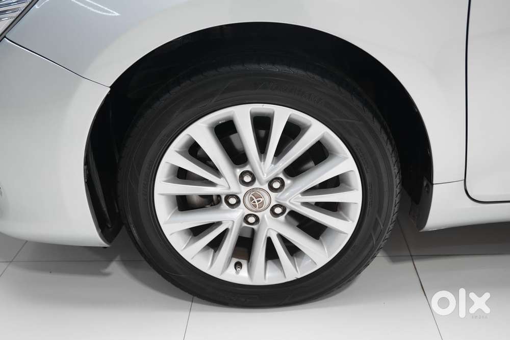 Toyota Camry 2.5 Hybrid, 2016, Petrol