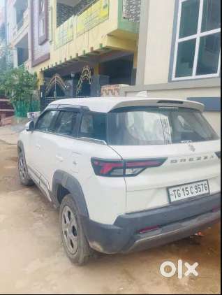 Maruti Suzuki Brezza 2025 Petrol Well Maintained