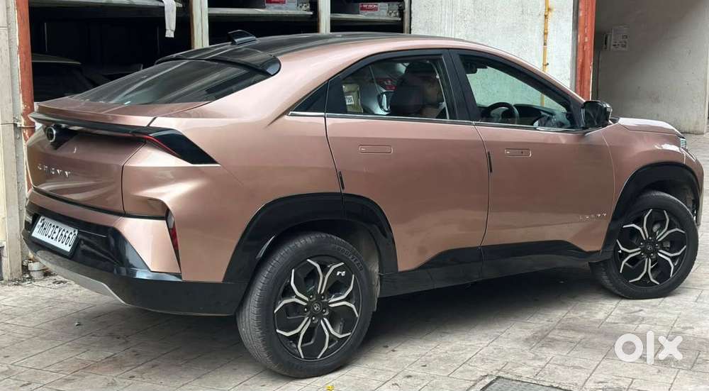 Tata Curvv, 2025, Petrol