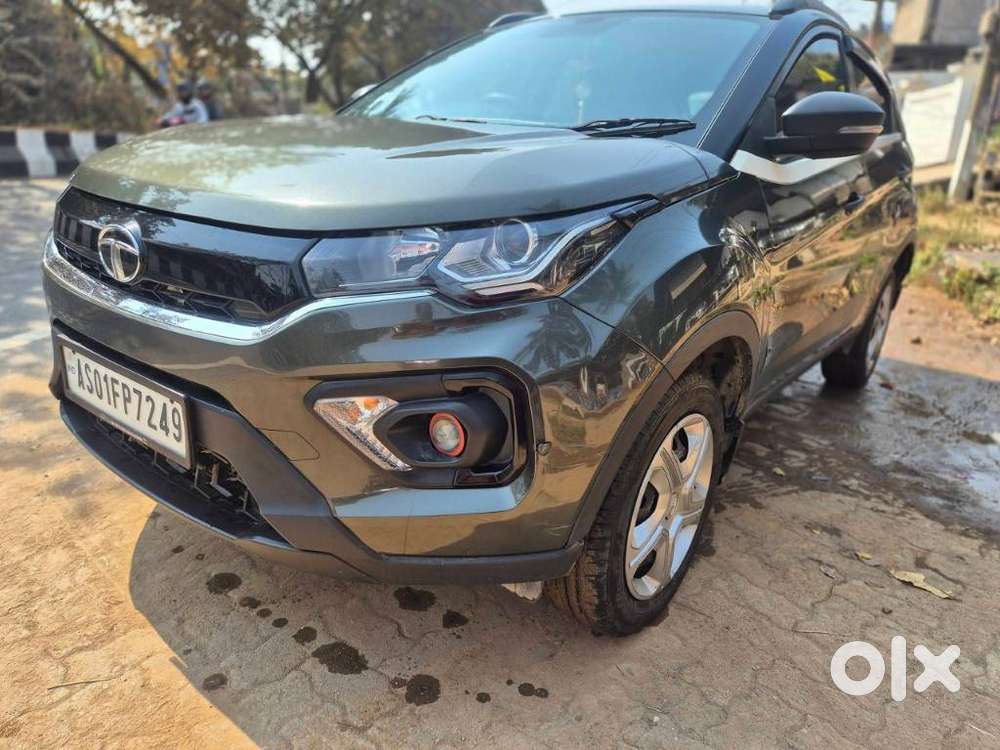 Tata Nexon 1.2 Revotron Xm (s), 2023, Petrol