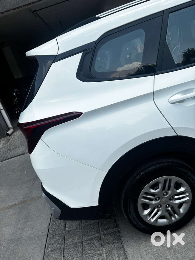 Kia Carens Petrol 2023