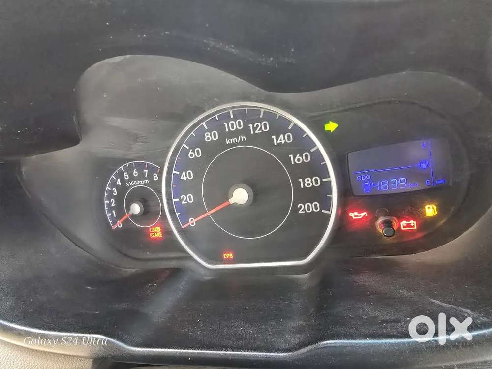 Hyundai I10 2011 Cng & Hybrids Well Maintained