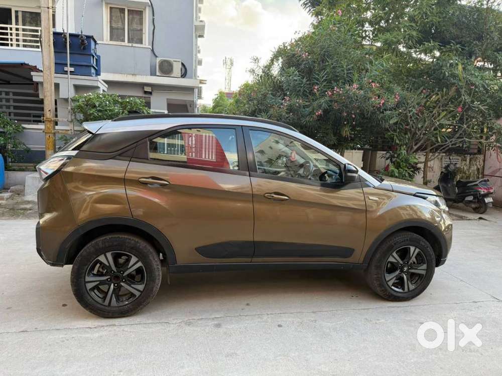 Tata Nexon Ev Xz Plus Lux, 2022, Electric