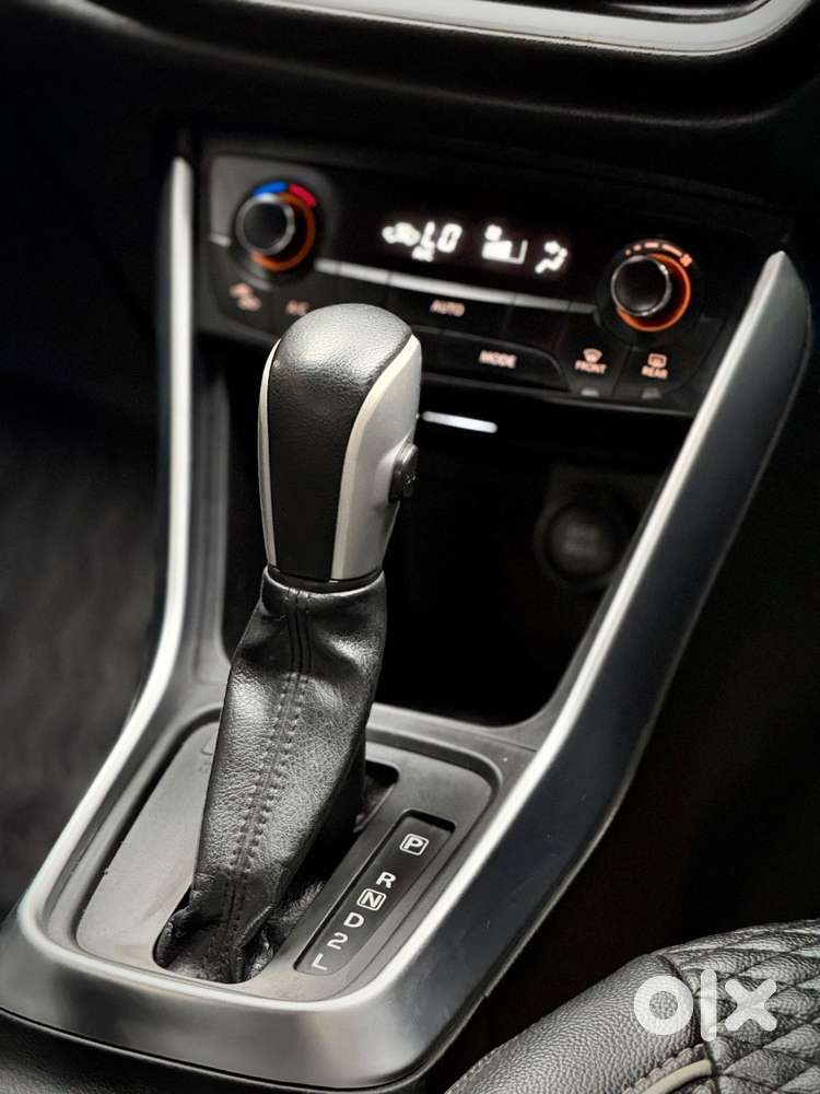 Maruti Suzuki S-cross 1.5 Zeta At, 2021, Petrol