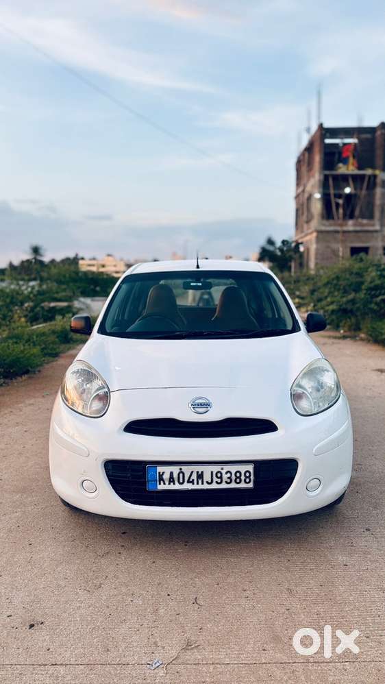 Nissan Micra Petrol Manual 2011