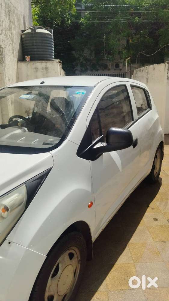 Chevrolet Beat 2012 Model Petrol With 16-17 Avg In City And 19 On High