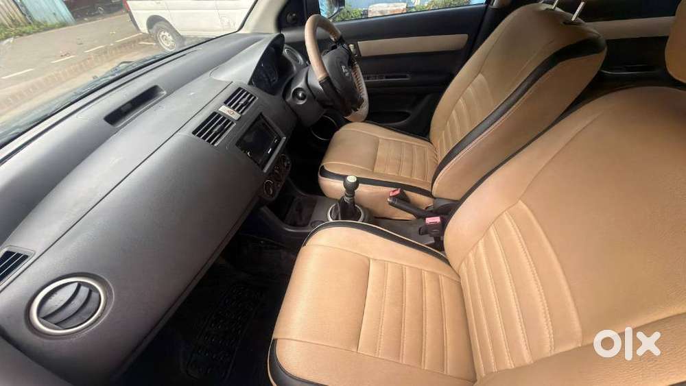 Maruti Suzuki Swift, 2011, Petrol