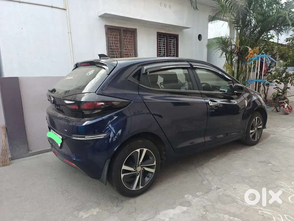Tata Altroz 2024 Petrol Well Maintained