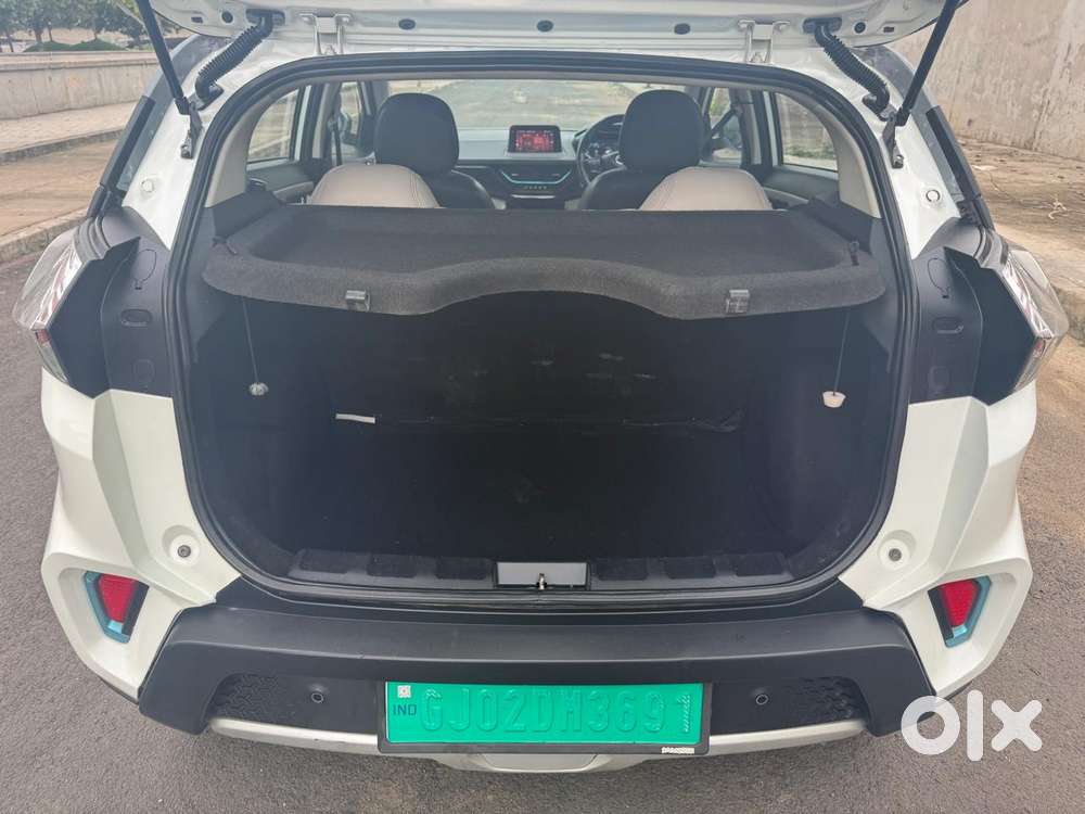 Tata Nexon Ev Xz Plus, 2022, Electric