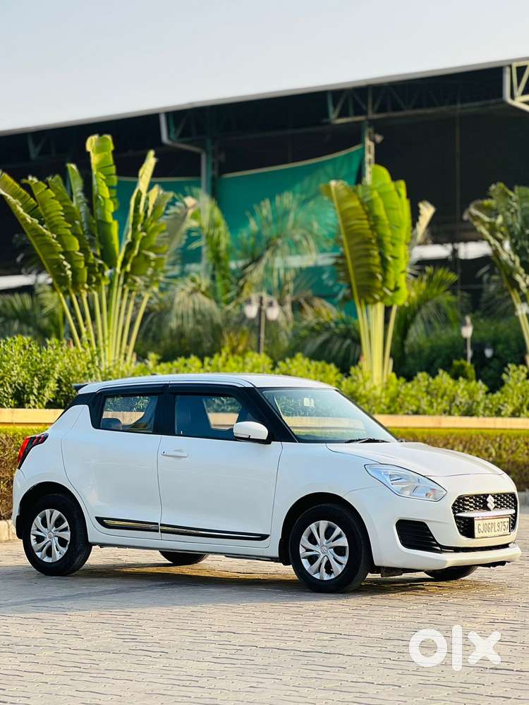Maruti Suzuki Swift Vxi Abs Bsiv, 2023, Petrol