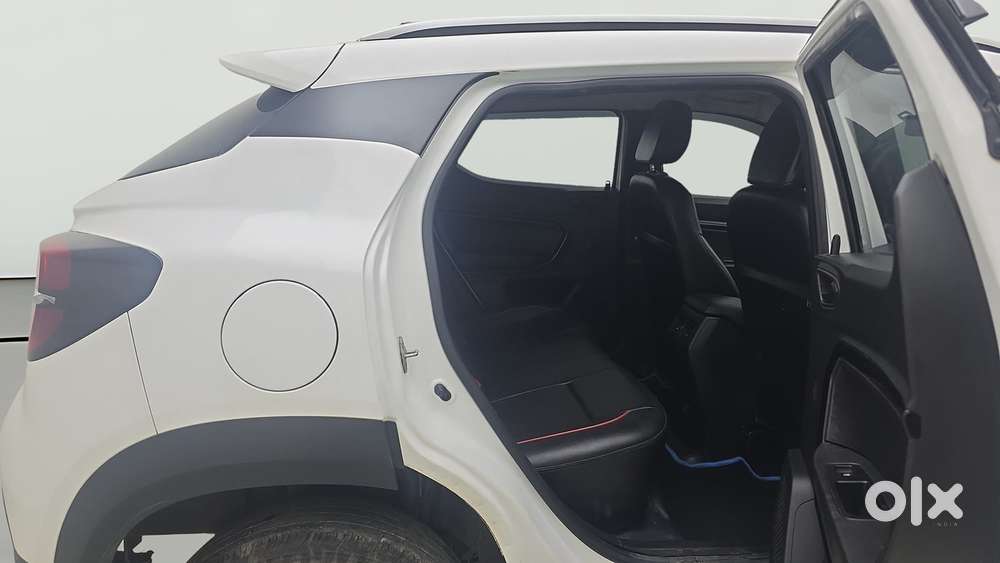Renault Kiger Rxl, 2025, Petrol