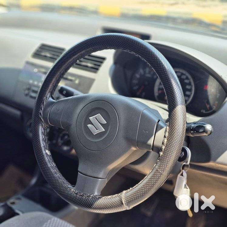 Maruti Suzuki Swift Dzire Vxi, 2010, Petrol