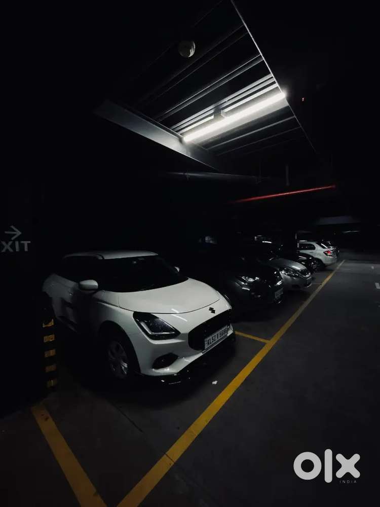 Maruti Suzuki Swift 2024 Petrol Well Maintained