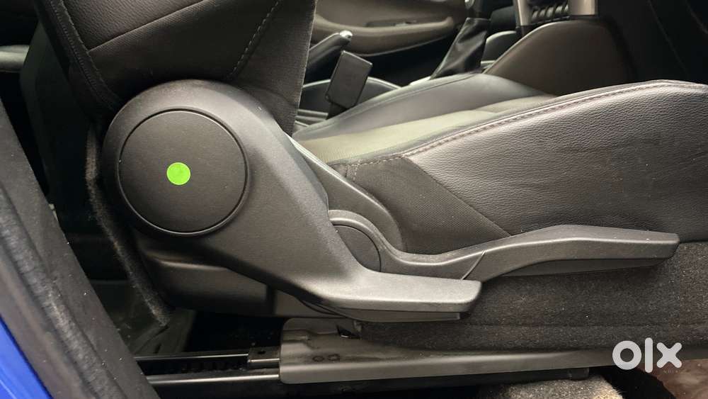 Toyota Urban Cruiser Hyryder 1.5 V Hybrid, 2022, Petrol
