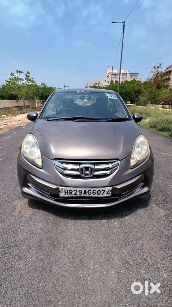 Honda Amaze 2014 Petrol 72648 Km Driven