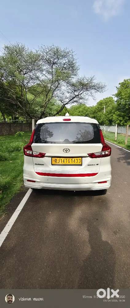 Toyota Rumion 2024 Petrol Manual Dual Tone
