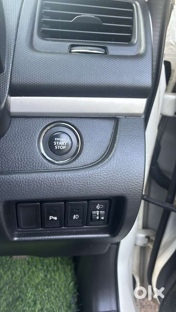 Maruti Suzuki Swift Petrol 2017zxitopend Neat &clean Touchscreen&camer