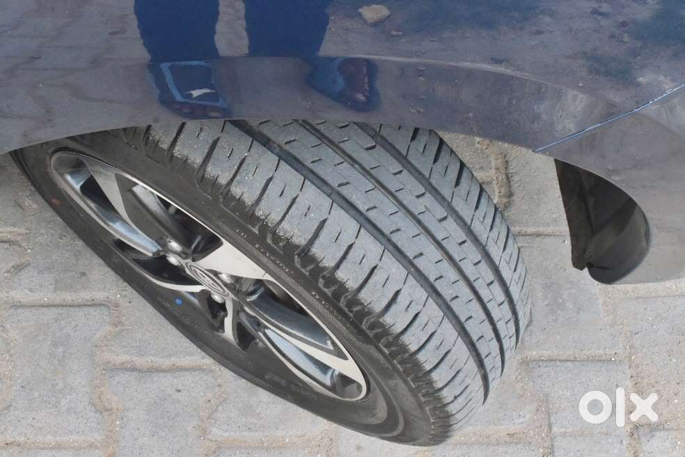 Toyota Rumion V At, 2023, Petrol
