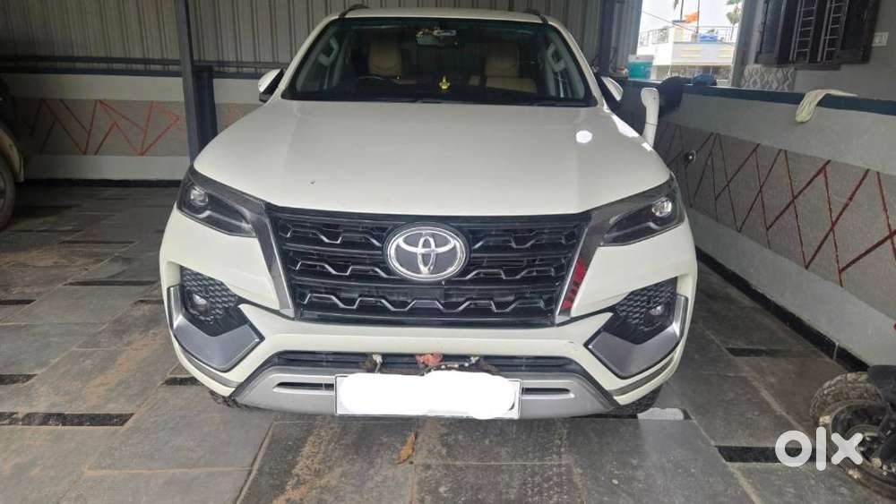 Toyota Fortuner 3.0 4x2 Automatic, 2022, Diesel