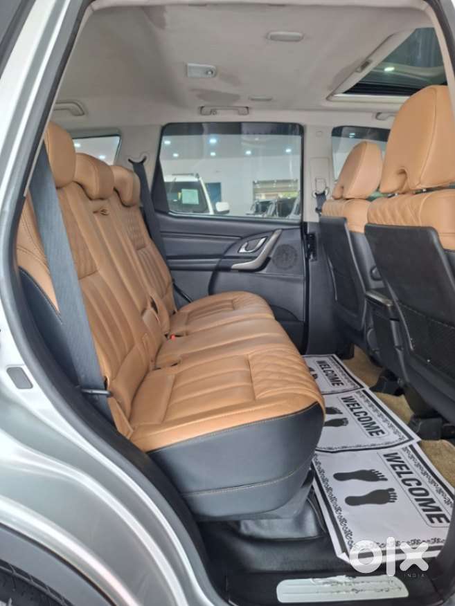 Mahindra Xuv500 W11 Option, 2020, Diesel
