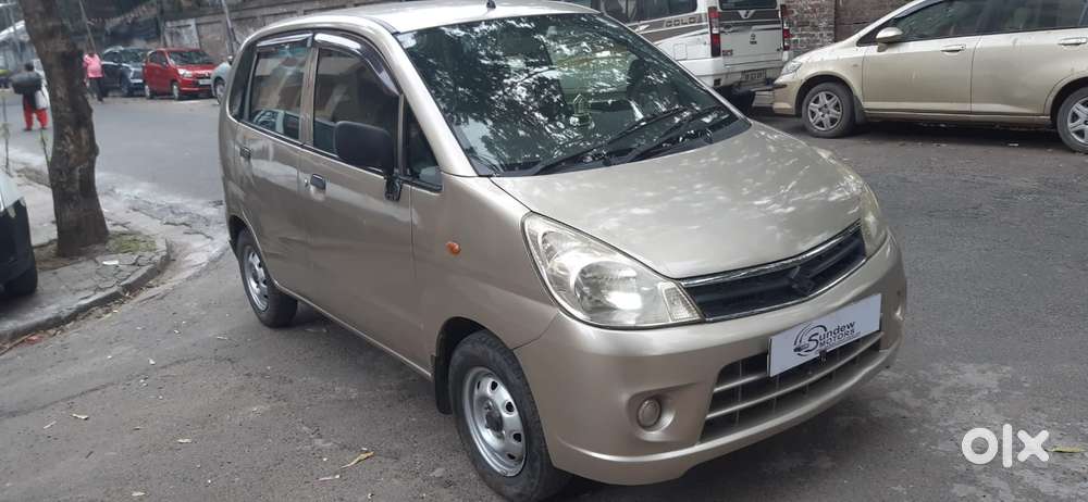 Maruti Suzuki Estilo Lxi Bs-iv, 2010, Petrol