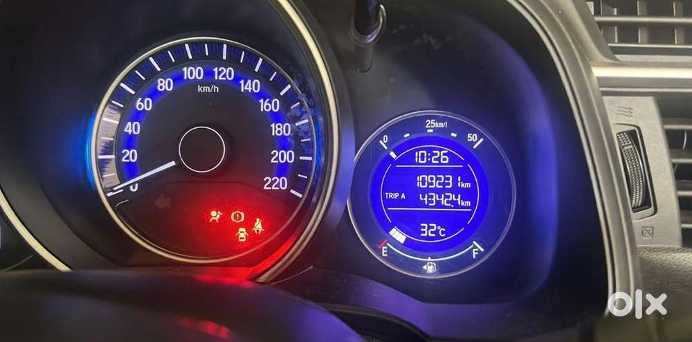 Honda Jazz 2018 Petrol Well Maintained