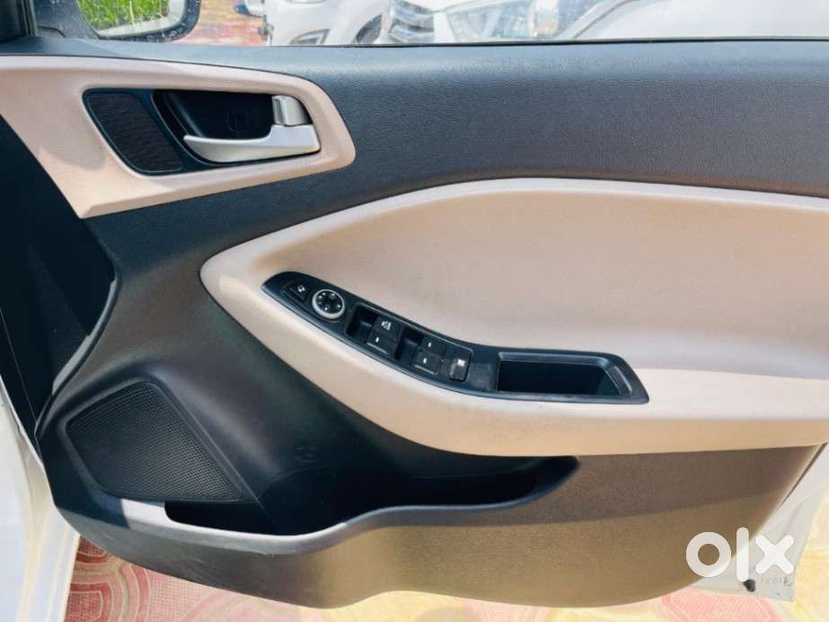 Hyundai I20 Sportz 1.2 Mt, 2019, Petrol
