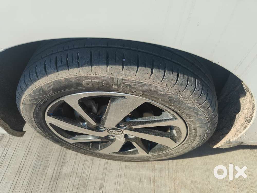 Toyota Glanza 1.2 V, 2024, Petrol