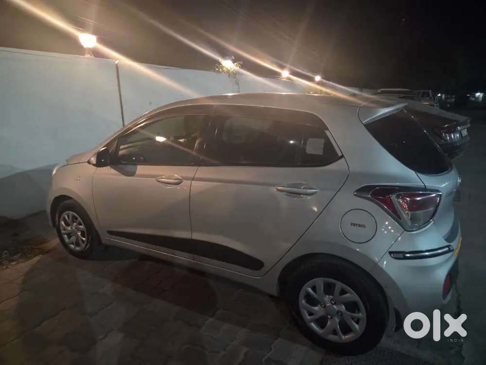 Hyundai Grand I10 2018 Petrol 52000 Km Driven