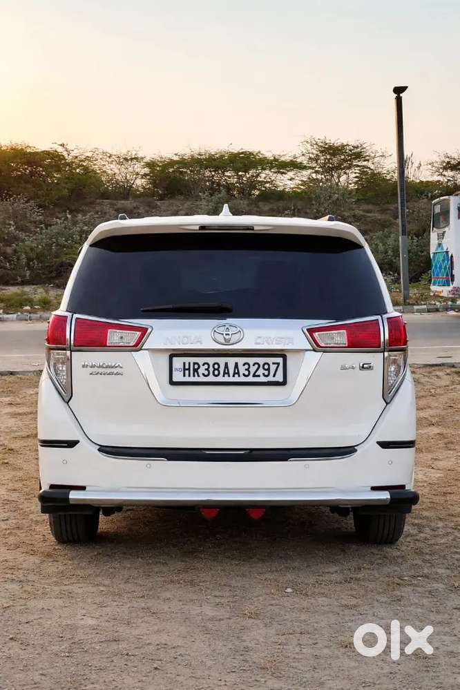 Toyota Innova Crysta 2020 Diesel Well Maintained