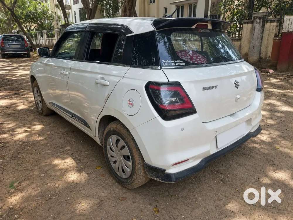 Maruti Suzuki Swift 1.2 Vxi (o), 2025, Petrol