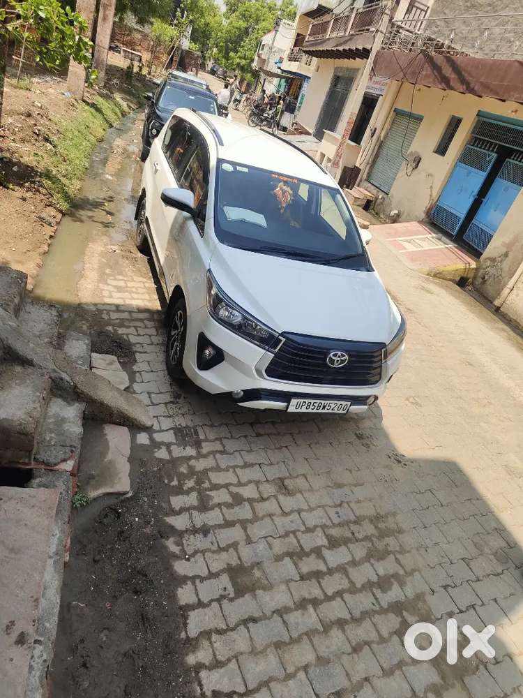 Toyota Innova Crysta 2021