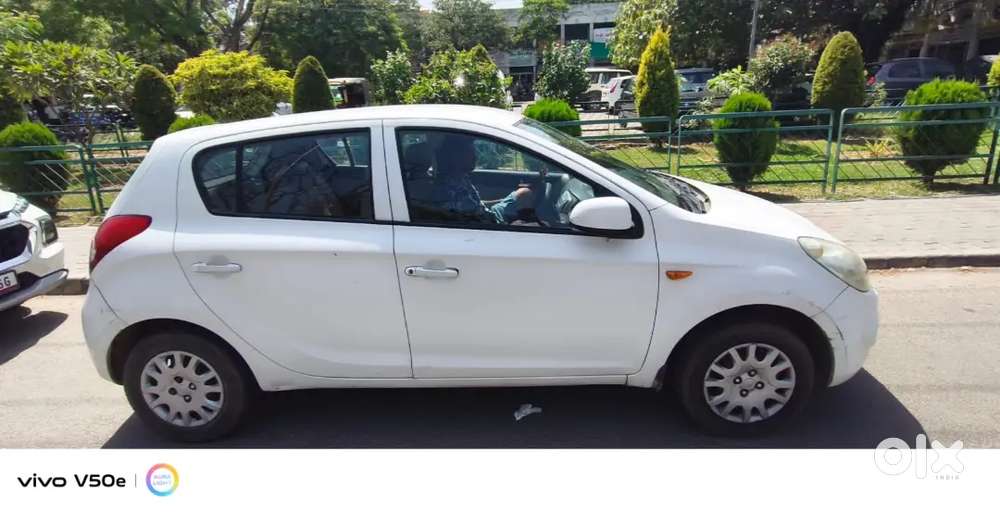 Hyundai I20 Crdi Magna 2011 Diesel