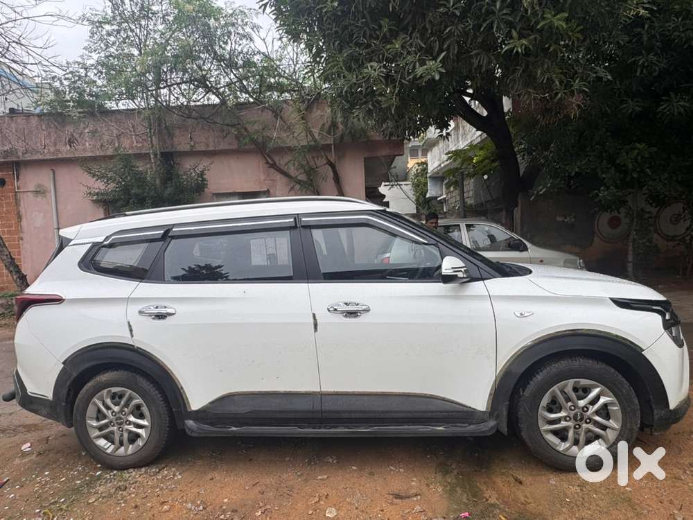 Kia Carens Diesel Manual 2023