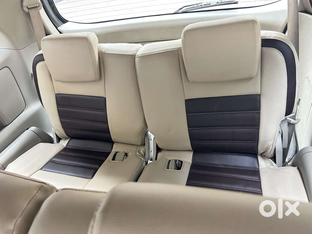 Toyota Innova 2.5 V 8 Str, 2014, Diesel