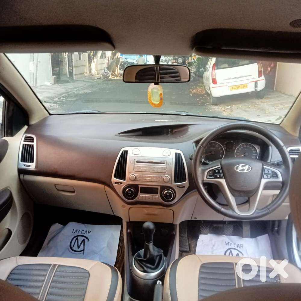 Hyundai I20 Sportz Petrol, 2011, Petrol