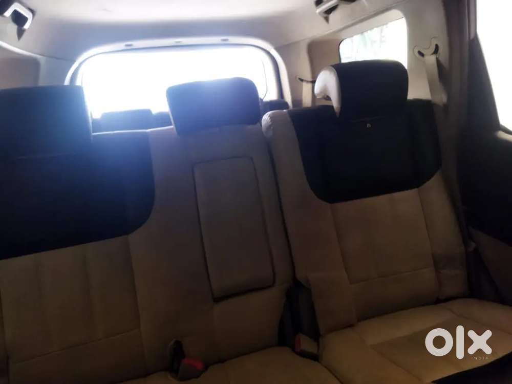 Mahindra Xuv500 2017 Diesel 37000 Km Driven