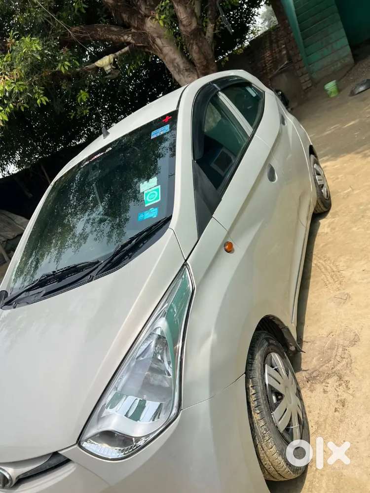 Hyundai Accent Hatchback Gl 2012