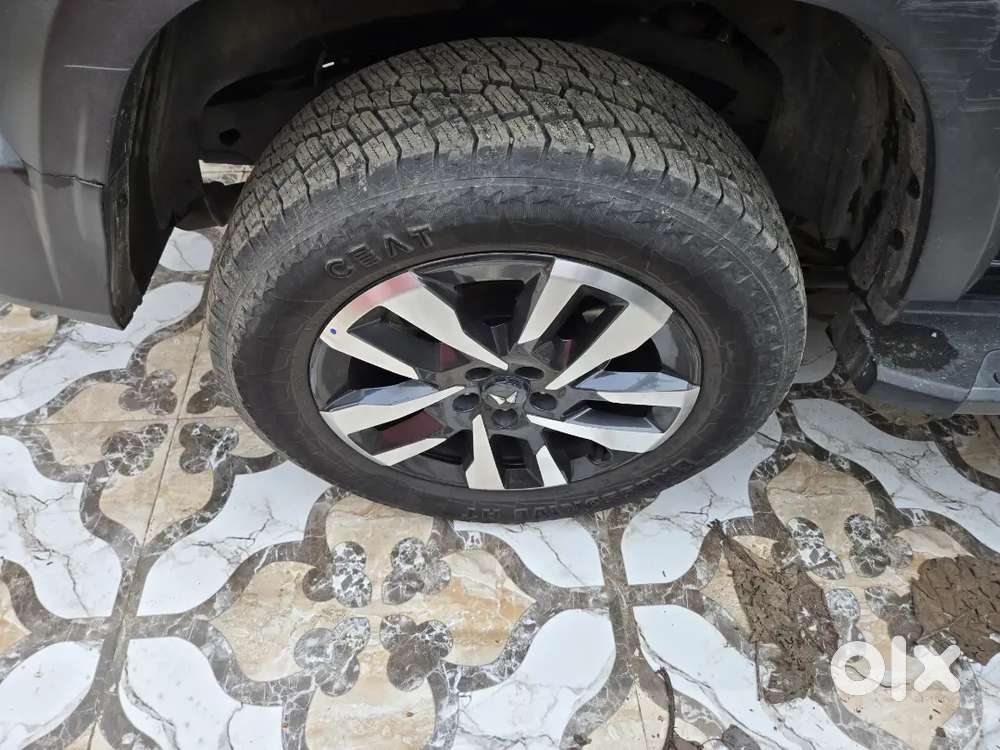 Mahindra Thar Roxx Diesel At 2025