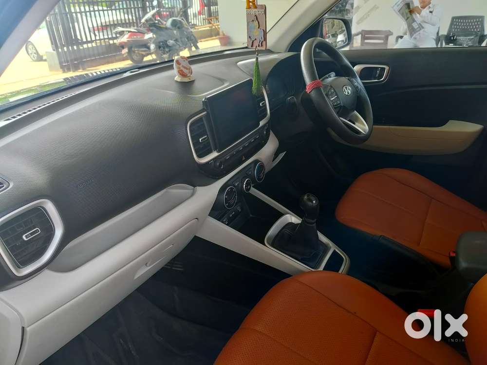 Hyundai Venue S Mt 1.2 Kappa, 2023, Petrol