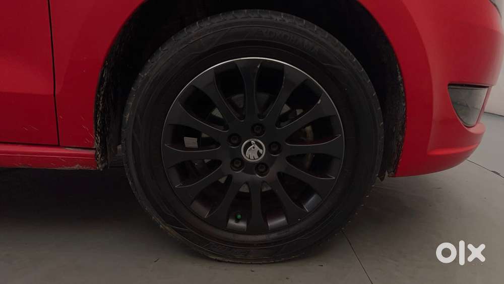 Skoda Rapid 1.6 Mpi Elegance Plus, 2015, Petrol