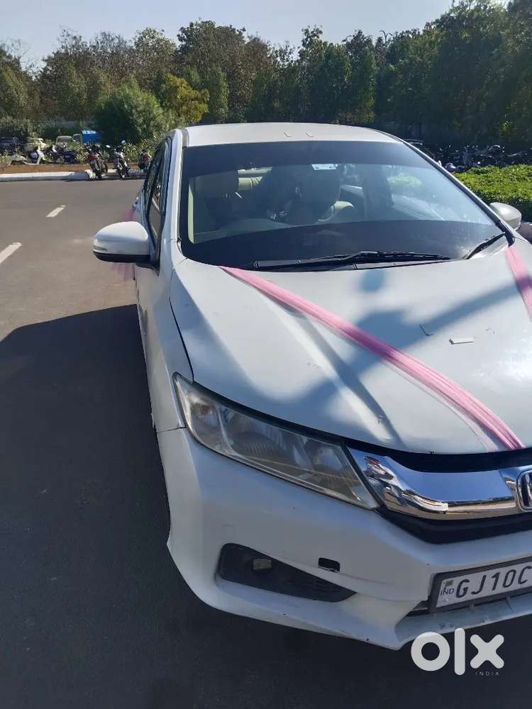 Honda City Hybrid Ehev 2016