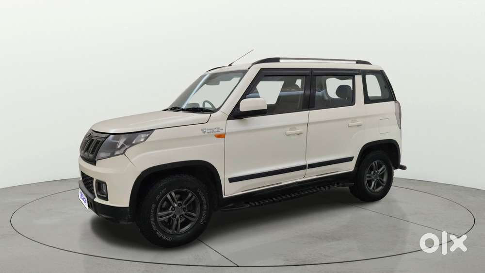 Mahindra Tuv 300 T10, 2019, Diesel