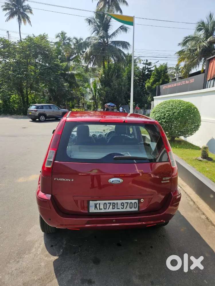 Ford Fusion +2009 Last No Replacement  Good New Appollo Tyrers Alloy