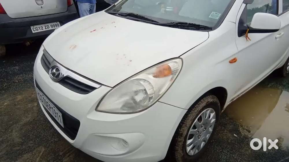 Hyundai I20 2013 Petrol 100000 Km Driven